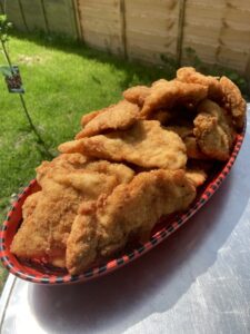 schnizel chicken schnizel, homemade canape, canapes, Crawley, West Sussex, Surrey, catering, Horley, Horsham, Brighton, East Sussex, Fresh, party food, funeral, Birthday party, Christening, parties, wedding, celebration, baby shower, afternoon tea, corporate , charity , event, events, red carpet, conferences, awards, ceremonies, meetings, christmas, summer parties,